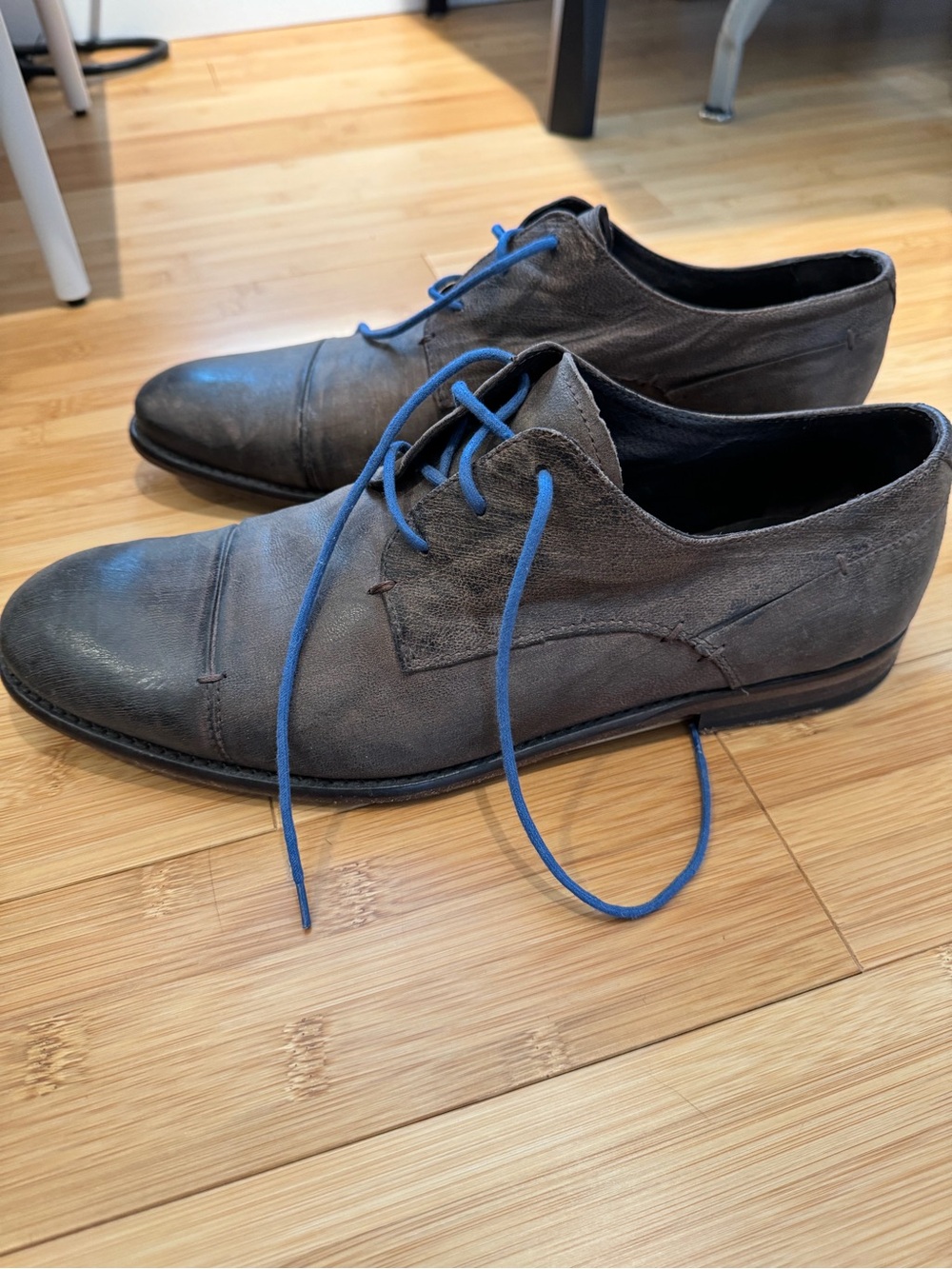 John Varvatos U.S.A. Distressed Brown Leather Cap Toe Oxfords - Size 10